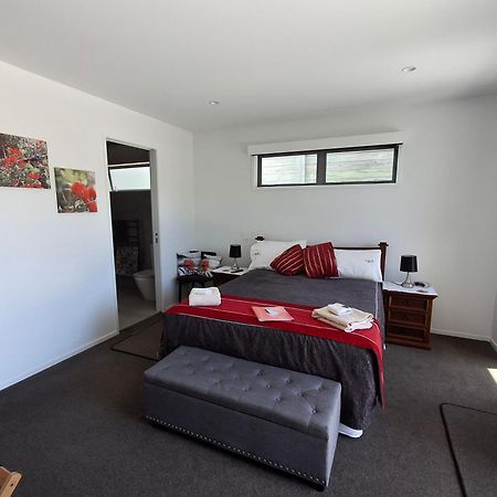 Papamoa Beach, Pohutukawa Deluxe Studio, On Hugoway Esterno foto